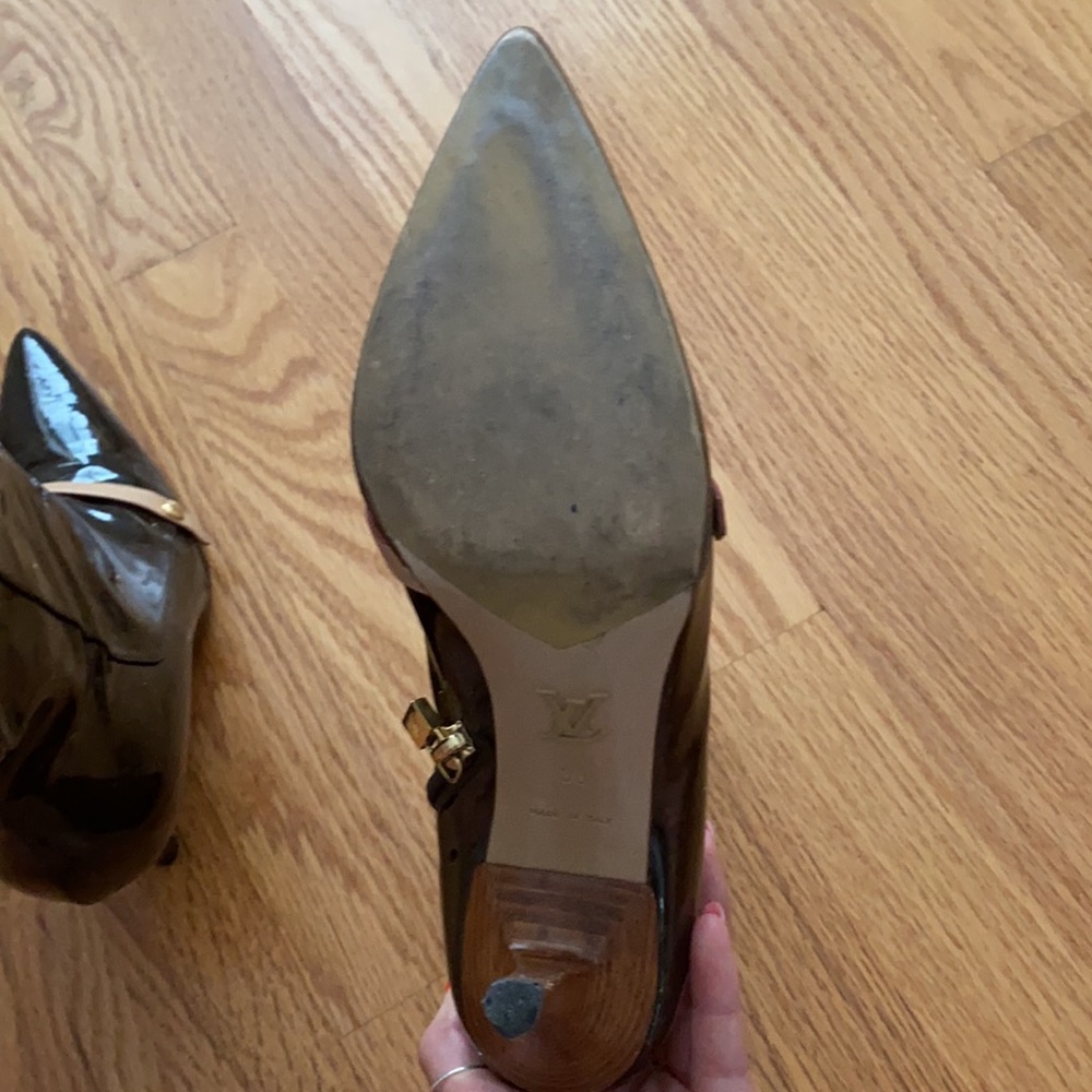 Heels - Picture 5 of 6